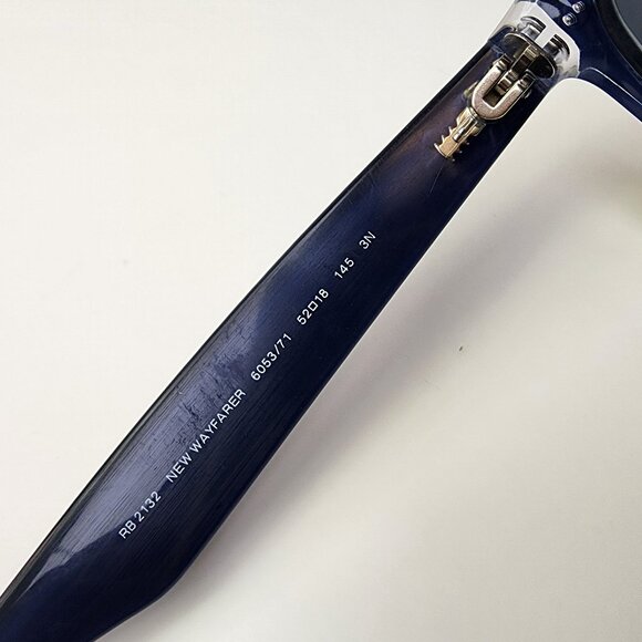 Ray Ban New Wayfarer (RB 2132) Blue Sun Glasses Size 52-18-145 - Picture 7 of 9